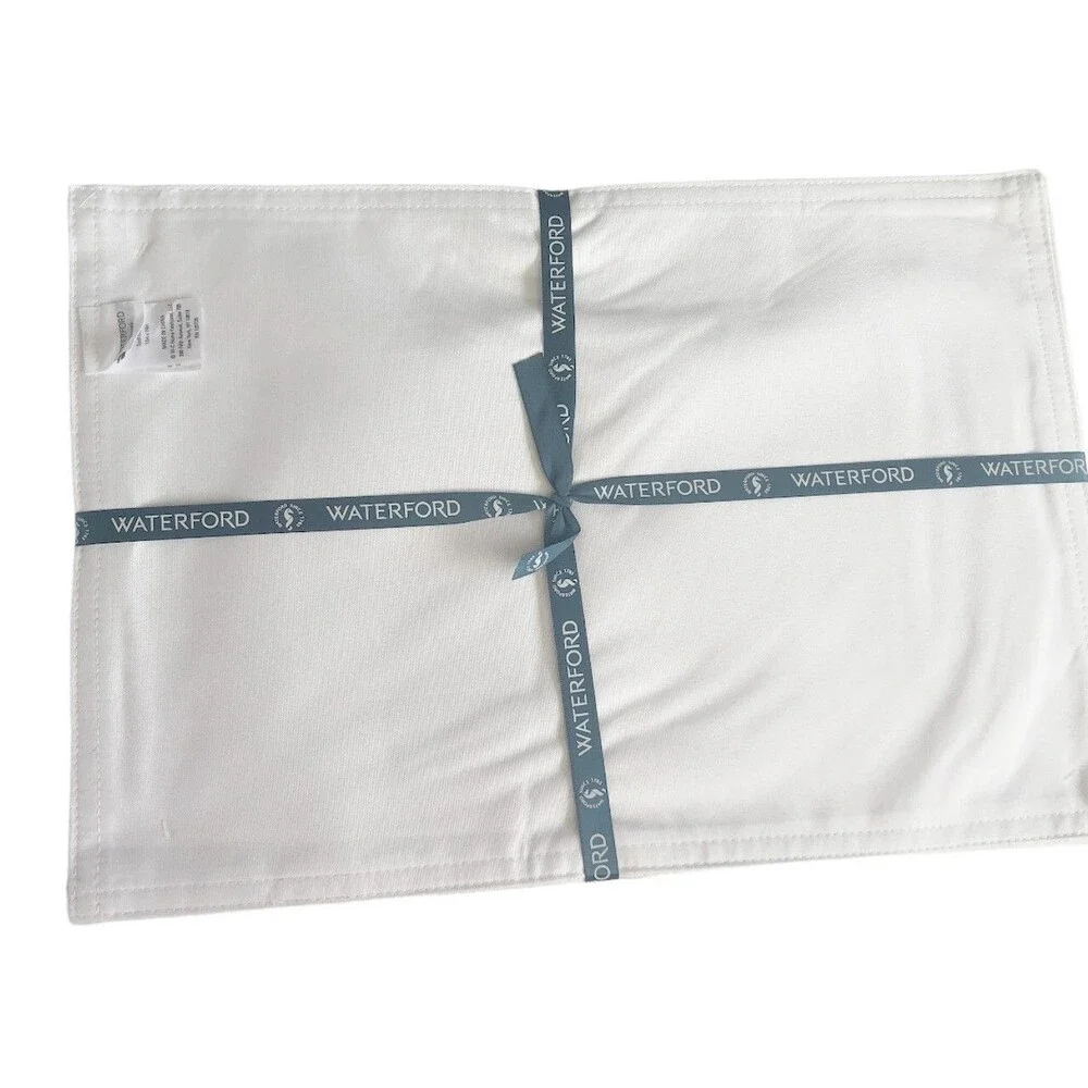 Waterford Placemats Luxury Starling Silver White Gold Holiday 13x19 Set Of 4